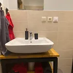 Apartment Pearl - New And Cosy Close To Center