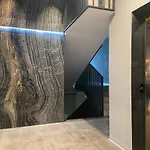 Apartment Pearl - New And Cosy Close To Center